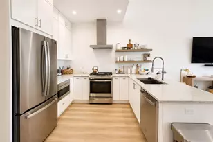 217 Oak St, Weehawken, NJ 07086 - Photo 3