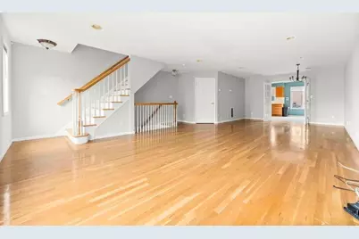 2 Hops Commons Ct, Secaucus, NJ 07094 - Photo 7