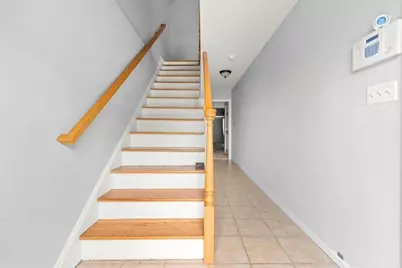 2 Hops Commons Ct, Secaucus, NJ 07094 - Photo 5