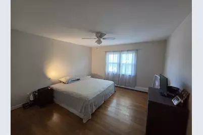 360 New York Ave #2nd floor, Lyndhurst Township, NJ 07071 - Photo 9