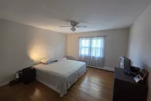 360 New York Ave, Lyndhurst Township, NJ 07071 - Photo 9