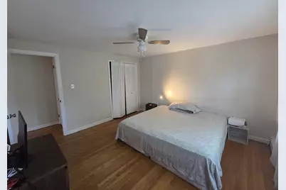 360 New York Ave #2nd floor, Lyndhurst Township, NJ 07071 - Photo 11