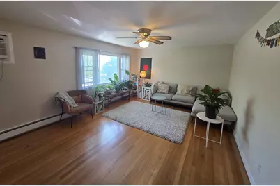 360 New York Ave #2nd floor, Lyndhurst Township, NJ 07071 - Photo 5