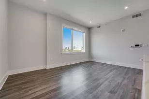 658 Grand St, Jersey City, NJ 07304 - Photo 11
