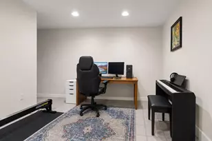 360 Oswego Ct, West New York, NJ 07093 - Photo 19