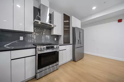 3447 John F Kennedy Blvd #2, Jersey City, NJ 07307 - Photo 9