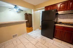 6 Bayside Park Dr, Jersey City, NJ 07305 - Photo 9