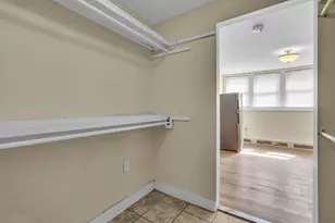 305 Cator Ave, Jersey City, NJ 07305 - Photo 23