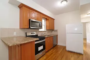 34 Court House Pl, Jersey City, NJ 07306 - Photo 3