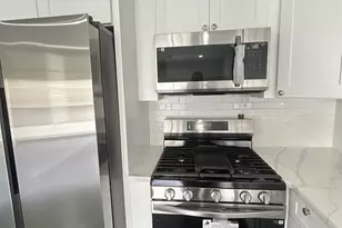 47 Cottage St, Bayonne, NJ 07002 - Photo 13