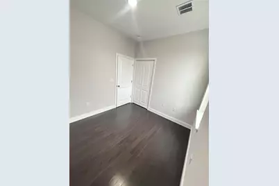 47 Cottage St, Bayonne, NJ 07002 - Photo 9