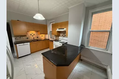 321 Avenue C, Bayonne, NJ 07002 - Photo 7
