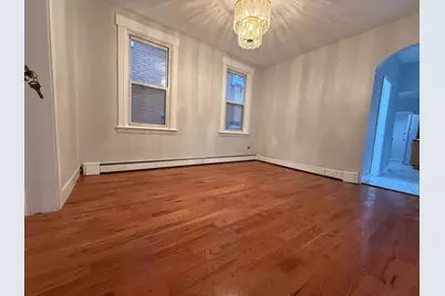 321 Avenue C, Bayonne, NJ 07002 - Photo 3