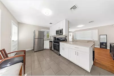 1466 44th St, North Bergen, NJ 07047 - Photo 9