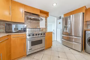 2105 Harmon Cove Tower, Secaucus, NJ 07094 - Photo 9