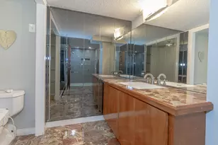 2105 Harmon Cove Tower, Secaucus, NJ 07094 - Photo 25