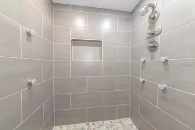 2105 Harmon Cove Tower, Secaucus, NJ 07094 - Photo 29