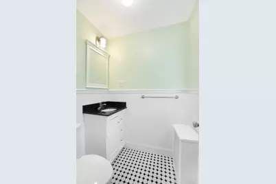819 Kennedy Blvd, Bayonne, NJ 07002 - Photo 15