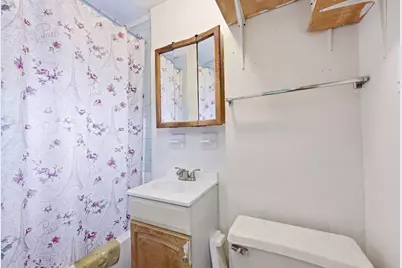85 Zabriskie St, Jersey City, NJ 07307 - Photo 21