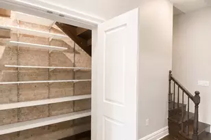29 Belmont Ave, Jersey City, NJ 07304 - Photo 7