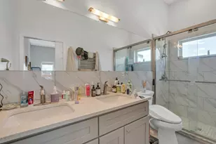 936 Pavonia Ave, Jersey City, NJ 07306 - Photo 13