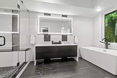 367 Park Ave, Weehawken, NJ 07086 - Photo 21