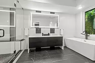 367 Park Ave, Weehawken, NJ 07086 - Photo 21