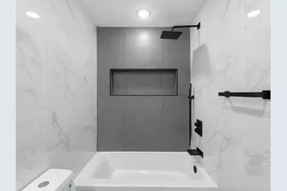 82 Pamrapo Ave #2A, Jersey City, NJ 07305 - Photo 19