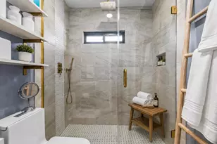 41 Beacon Ave, Jersey City, NJ 07306 - Photo 17