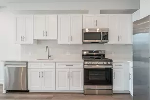 32 Jones St, Jersey City, NJ 07306 - Photo 9