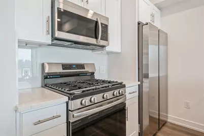 32 Jones St #102, Jersey City, NJ 07306 - Photo 13