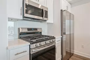 32 Jones St, Jersey City, NJ 07306 - Photo 13