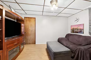 1807 Manhattan Ave, Union City, NJ 07087 - Photo 3