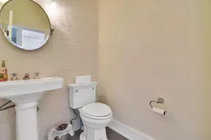 14 Lydia Dr, Guttenberg, NJ 07093 - Photo 7