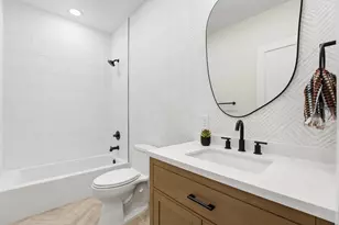 202 Fairview Ave, Jersey City, NJ 07304 - Photo 21