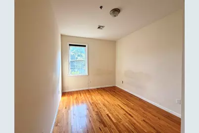 687 Avenue A #201, Bayonne, NJ 07002 - Photo 7