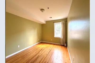 687 Avenue A #201, Bayonne, NJ 07002 - Photo 5