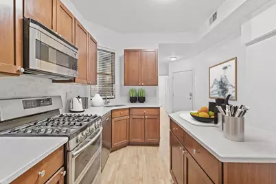340 Pavonia Ave #1R, Jersey City, NJ 07302 - Photo 3