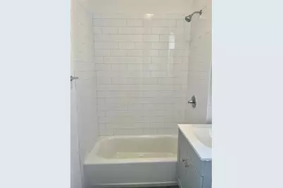 84 West 25th St #D5, Bayonne, NJ 07002 - Photo 9