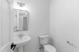 204 Shearwater Ct W, Jersey City, NJ 07305 - Photo 11