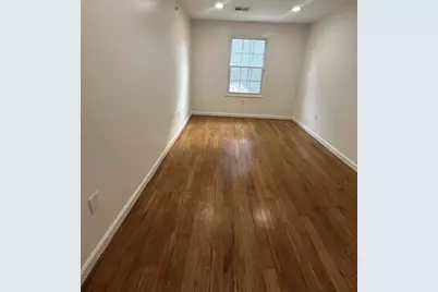 105 Storms Ave #3, Jersey City, NJ 07306 - Photo 9