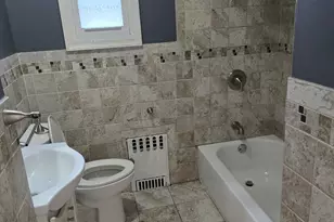 14 Newark Bay Ct, Bayonne, NJ 07002 - Photo 9