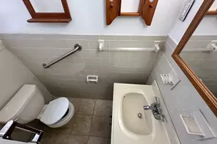 165 Randolph Ave, Jersey City, NJ 07305 - Photo 19