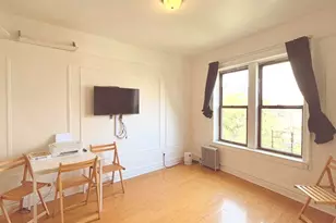 57 Corbin Ave, Jersey City, NJ 07306 - Photo 3