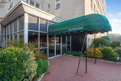 6010 Blvd East #82, West New York, NJ 07093 - Photo 31
