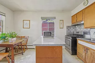 261 Garfield Ave, Jersey City, NJ 07305 - Photo 9