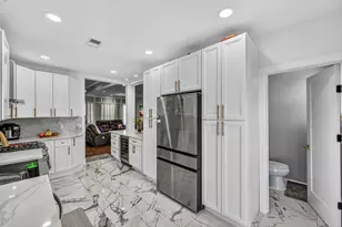 8 Prospect Pl, Kearny, NJ 07032 - Photo 9