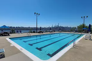8450 Blvd E, North Bergen, NJ 07047 - Photo 21