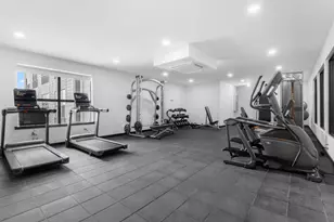 175 W 7th St, Bayonne, NJ 07002 - Photo 23