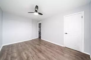 9009 Durham Ave, North Bergen, NJ 07047 - Photo 5